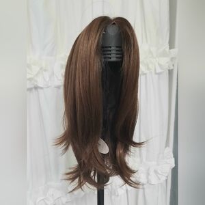 Women Synthetic Wig A Wigyy Product Brown 14" Longest Length Never Worn